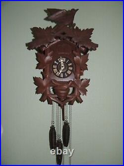 VINTAGE CUCKOO & QUAIL German Cuckoo Clock Rare and Working